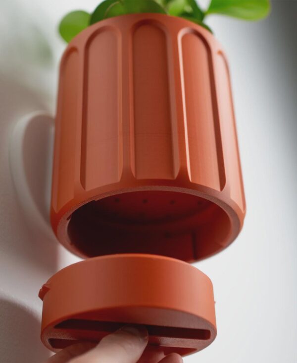 Hidden Drip Tray Wall Planter