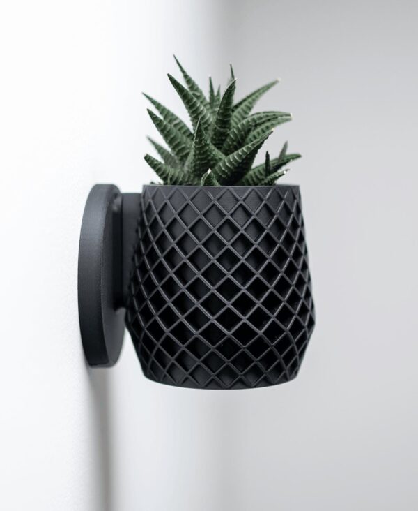 Lattice Planter with Hidden Drip Tray