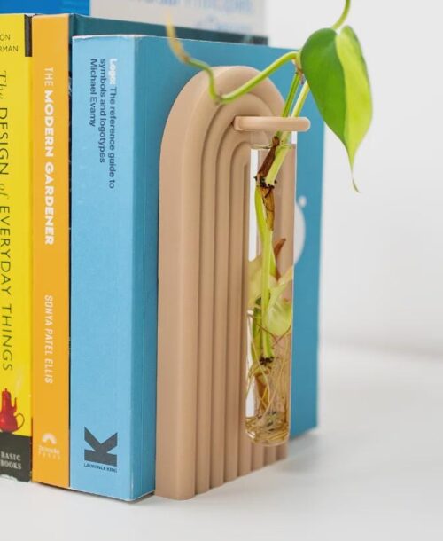 il_fullxfull.8247914064_jhzc.jpg Propagation Station Bookends