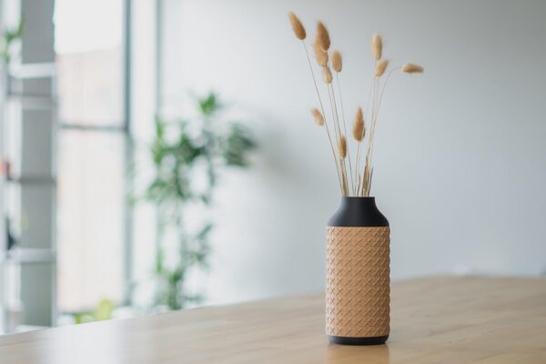 il_fullxfull.8253581853_chi2.jpg Organic Dogwood Petal Vase - Nature Inspired 3D Printed Flower Pot