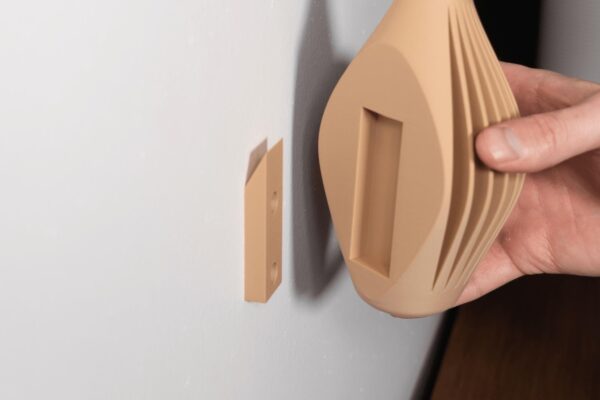 Wall Mounted French Cleat Vase - 3D Printed Hanging Flower Pot