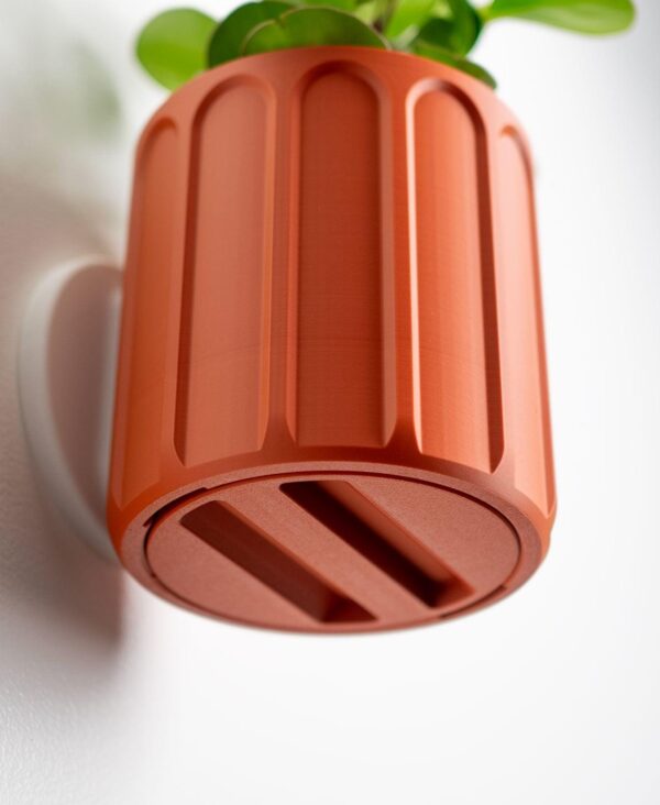 Hidden Drip Tray Wall Planter