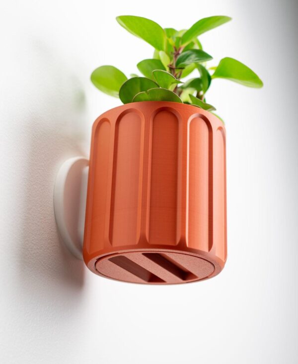 Hidden Drip Tray Wall Planter