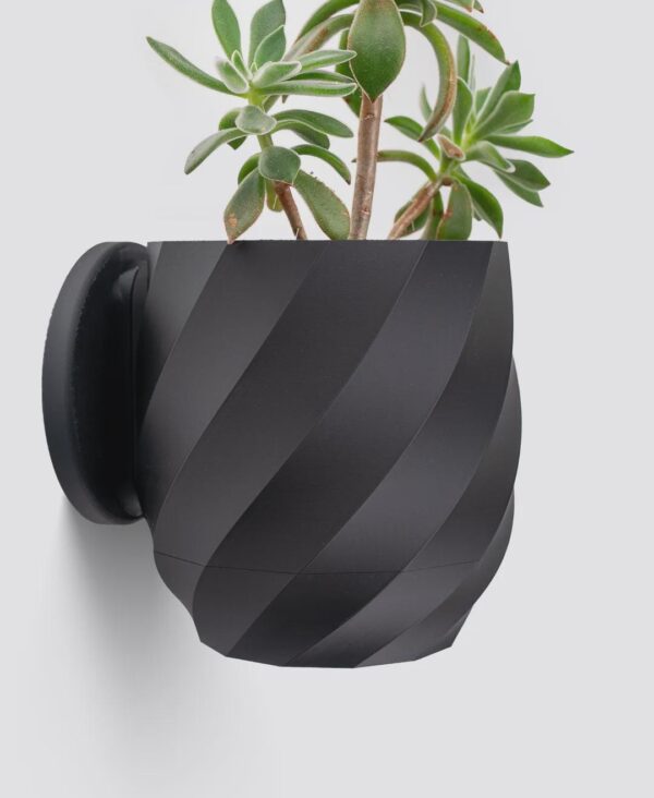 il_fullxfull.8285442637_dgk3.jpg Twisted Planter