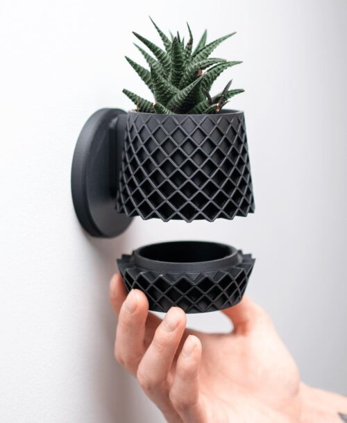 il_fullxfull.8295543793_izr6.jpg Lattice Planter with Hidden Drip Tray