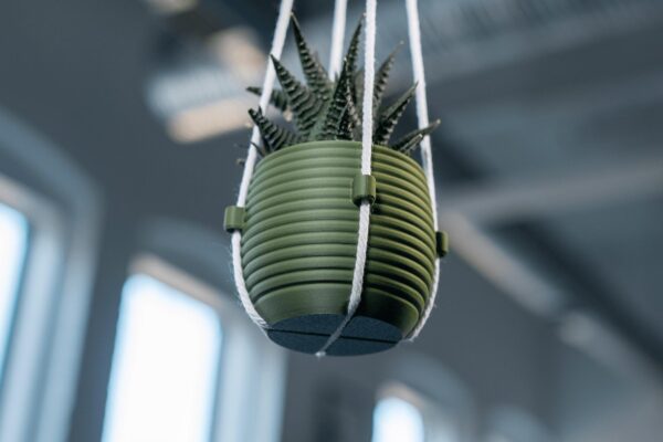 il_fullxfull.8295602467_q8od.jpg Hanging Planter with Macrame Holes