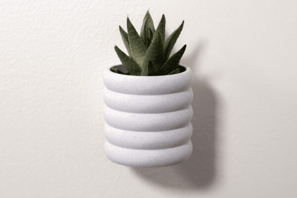 il_fullxfull.8299931157_pypz.jpg Poppy Wall Planter | Minimalist Hanging Planter | Contemporary Home Decor
